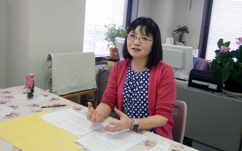 “教授 品川ひろみ さん